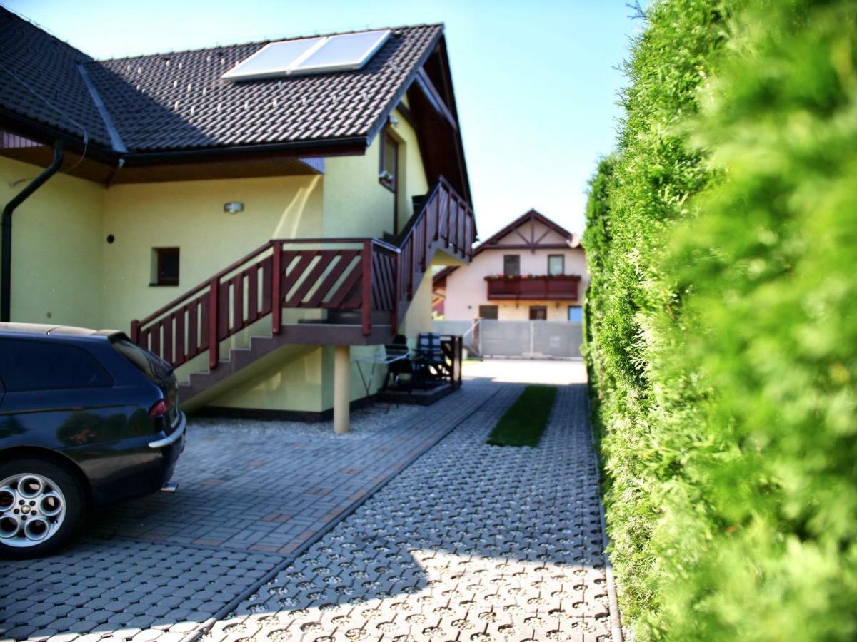 Apartmany U Slavky Besenova Ngoại thất bức ảnh