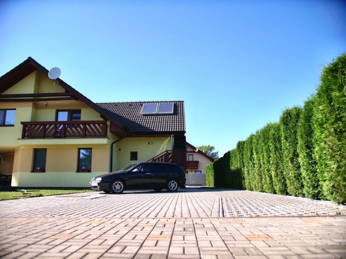 Apartmany U Slavky Besenova Ngoại thất bức ảnh
