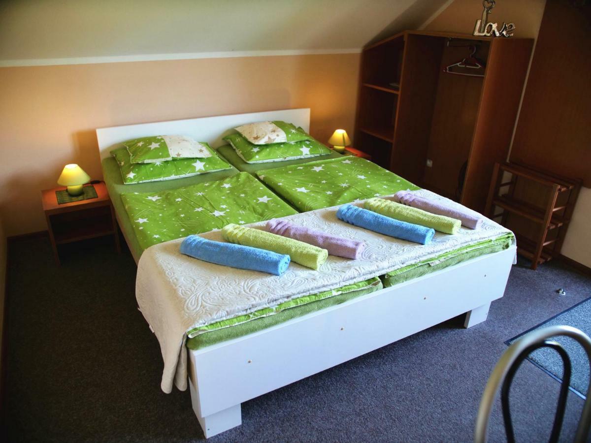 Apartmany U Slavky Besenova Ngoại thất bức ảnh